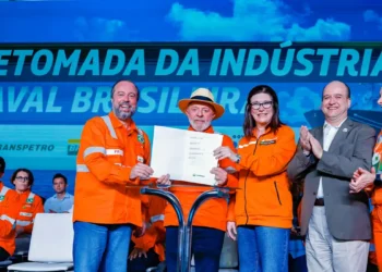 Lula defende venda direta de diesel para baratear ao consumidor