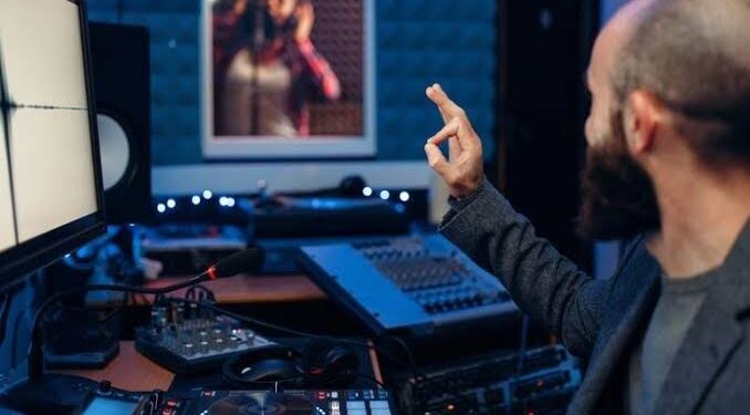 Fábrica de Artistas vira programa de televisão