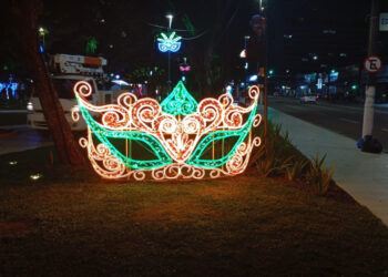 Vice-prefeito e titular da Infraestrutura visita obras do Brota na Grota