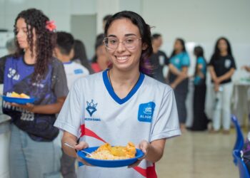 Rede Estadual reduz ultraprocessados na merenda escolar para 10% e ultrapassa meta federal