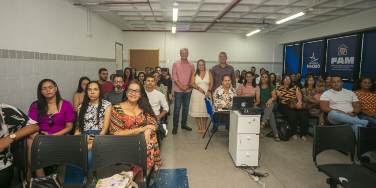 Treinamento promove melhorias no atendimento do Cadastro Único