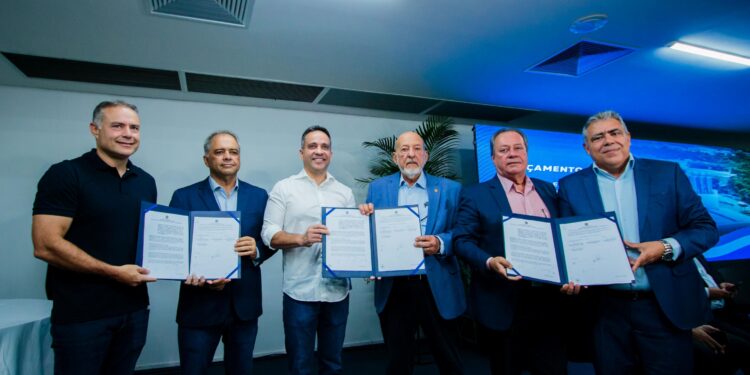 Alagoas assina acordo técnico que viabiliza estudo para reúso da água no setor industrial