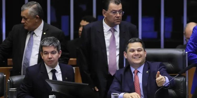 Orçamento de 2025 é aprovado pelo Congresso Nacional