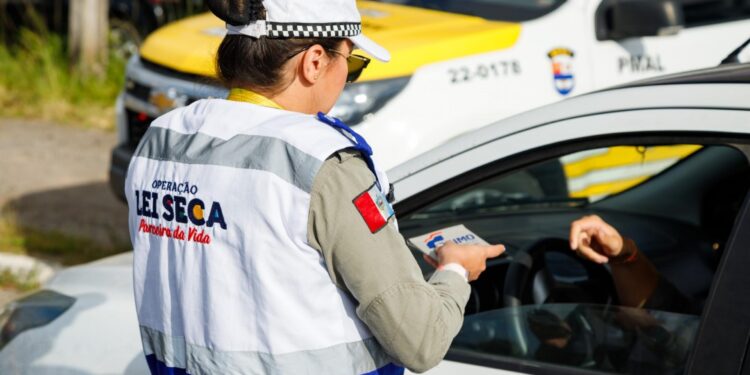Operação Lei Seca registra redução de 25% nas situações de alcoolemia durante o Carnaval