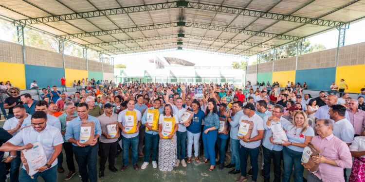 Paulo Dantas lança Planta Alagoas 2025 com meta de distribuir 650 toneladas de sementes