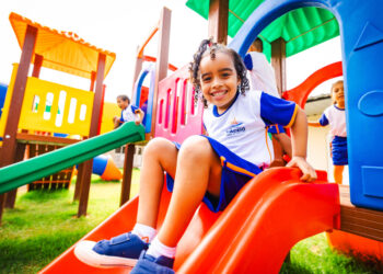 Maceió celebra o Dia Mundial da Educação com grandes avanços na gestão municipal