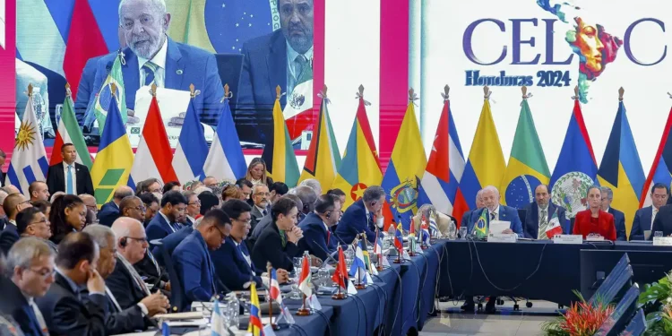 Tarifaço: negociação individual é fim do multilateralismo, diz Lula