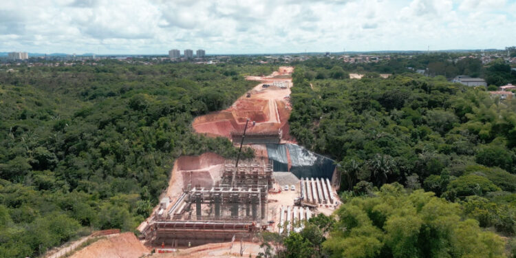 Obras da Linha Verde avançam em ritmo acelerado