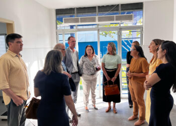 Comitiva do Hospital do Câncer de Barretos (SP) conhece serviços do Pam Salgadinho