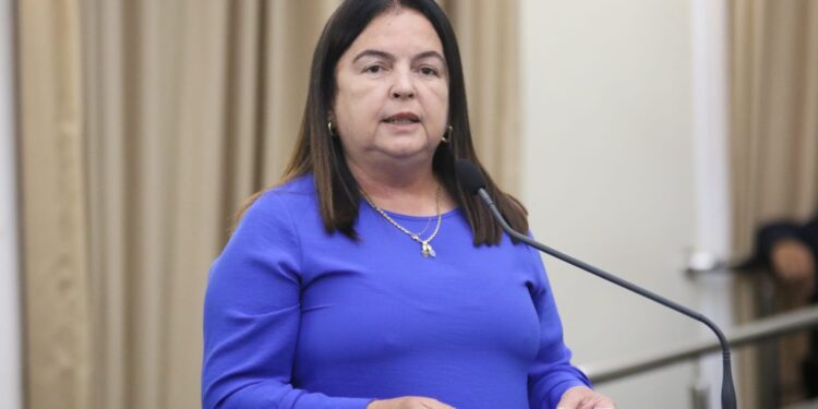 Aprovado em 1º turno projeto que institui o Programa de Melhoria na Qualidade da Alimentação Escolar