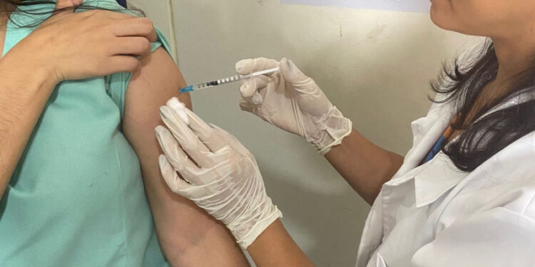 Vacinação contra Influenza e Pneumonia é ampliada para pacientes acamados