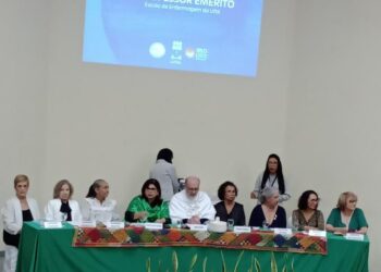 Enfermeira e professora Heloísa Helena recebe título de Doutora Honoris Causa pela UFAL