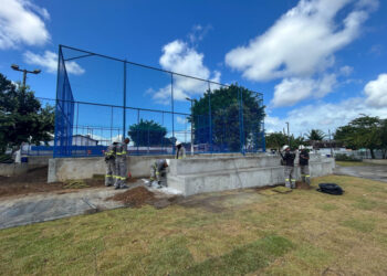 Praça do Conjunto Carminha recebe nova rede de iluminação no Biu
