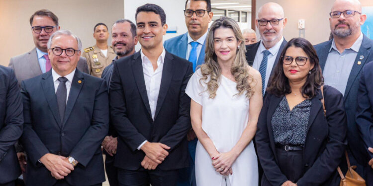 JHC prestigia posse da nova superintendente da Polícia Federal em Alagoas