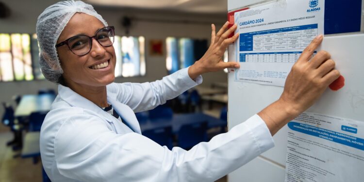 Governo anuncia PSS para contratação de psicólogos, nutricionistas e assistentes sociais para a Educação