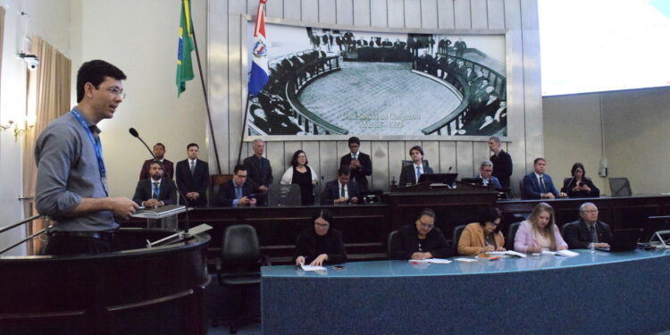 Assembleia discute diretrizes orçamentárias para Alagoas