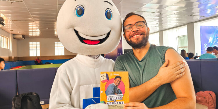 Imuniza Aqui leva vacinação contra a Influenza para população do 1º Distrito Sanitário