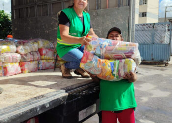 Alurb entrega mais de 100 cestas básicas em Ecopontos da capital