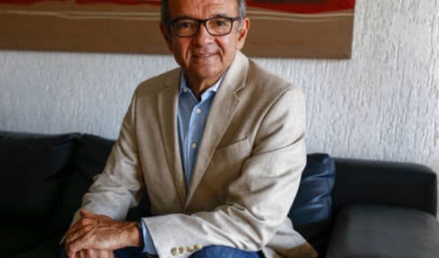 VIOLÃO COM DUAS CORDAS SÓ