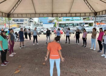 Saúde promove ação alusiva ao Dia do Nutricionista na orla de Maceió