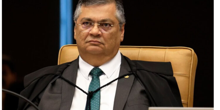 Governo Trump dá Resposta a Dino após Decisão sobre Lei Internacionais