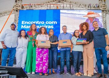 Governo de Alagoas fortalece renda e preservação ambiental com apoio às marisqueiras da Lagoa Mundaú