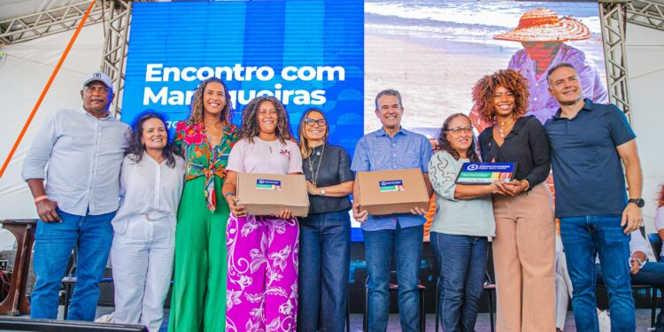 Governo de Alagoas fortalece renda e preservação ambiental com apoio às marisqueiras da Lagoa Mundaú