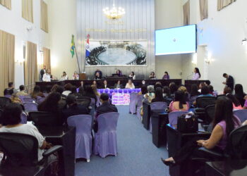 Dados de violência contra a mulher são apresentados em sessão especial do Agosto Lilás