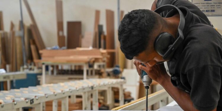 Empresas alagoanas têm acesso a consultorias para modernizar indústrias