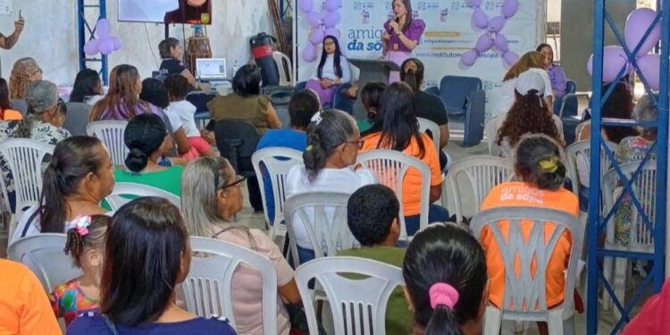 Delegada ministra palestra sobre enfrentamento à violência de gênero e os mecanismos de proteção às vítimas