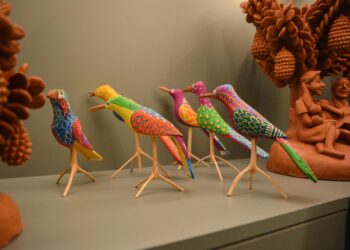 Governo de Alagoas comemora sucesso do artesanato alagoano em Paris