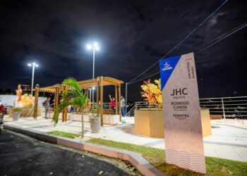 JHC entrega Mirante Dom Antônio Brandão e anuncia Rota dos Mirantes em Maceió