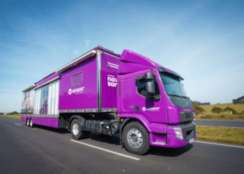 Minions invadem a pediátrica do Hospital da Cidade e transformam rotina com leveza e afeto