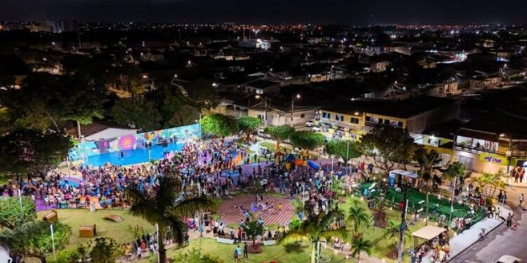 JHC entrega praça no Graciliano Ramos e garante mais espaços de lazer na parte alta de Maceió