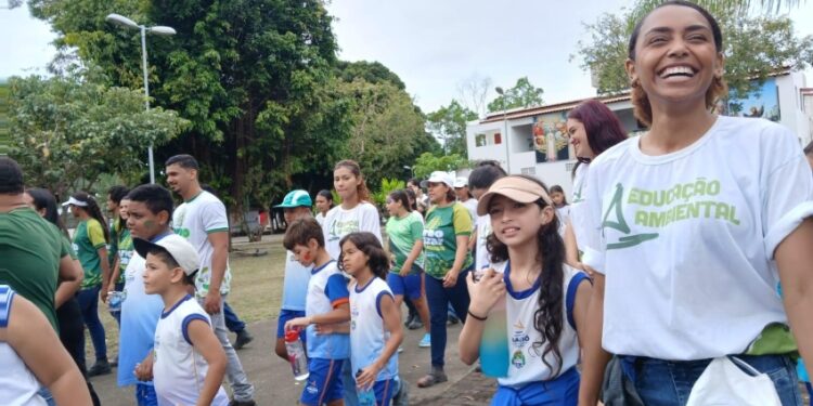 Alurb encerra atividades do Mês da Árvore com ações sustentáveis na Santa Amélia