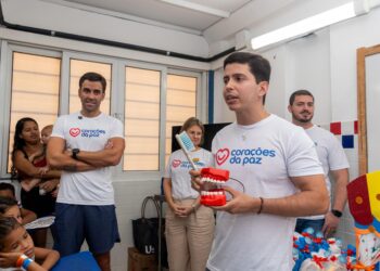 Corações da Paz nas Escolas leva diversos serviços gratuitos ao Benedito Bentes