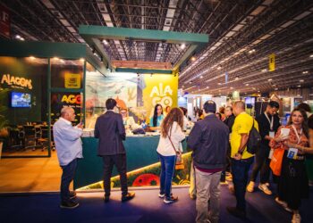 Destino Alagoas é destaque na ABAV Expo 2025, no Rio de Janeiro