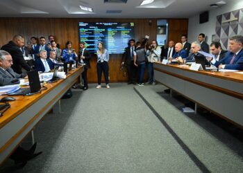 CPMI ouvirá empresário investigado na Operação Sem Desconto Fonte: Agência Senado