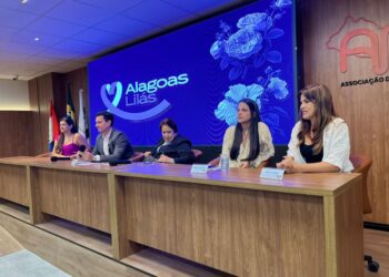 Secretária da Mulher reúne prefeitos para ampliar adesão ao Alagoas Lilás