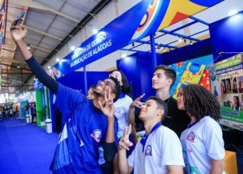 Seduc marca presença na 11ª Bienal Internacional do Livro de Alagoas com programação especial