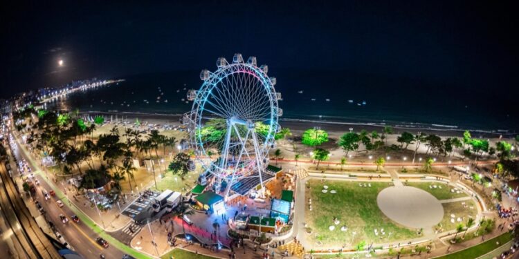 JHC inaugura roda-gigante e destaques fortalecimento do turismo e da economia de Maceió