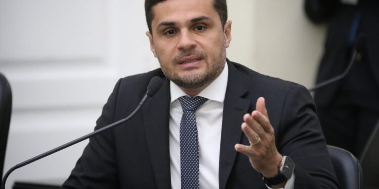 Projeto de criação do Programa de Moradia Assistida para Autistas é aprovado em 1º turno