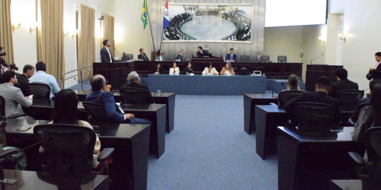 Audiência pública discute proposta orçamentária do Estado para 2026