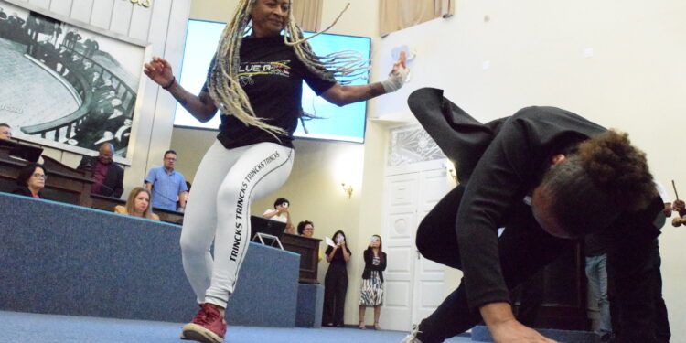 Inclusão através da Capoeira é tema de debate em sessão especial