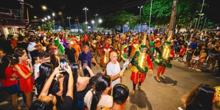 Desfile do Natal de Todos Nós impulsiona geração de emprego e renda em Maceió
