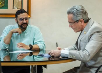 Governador sanciona reajuste de 4,52% aos servidores do Judiciário de Alagoas