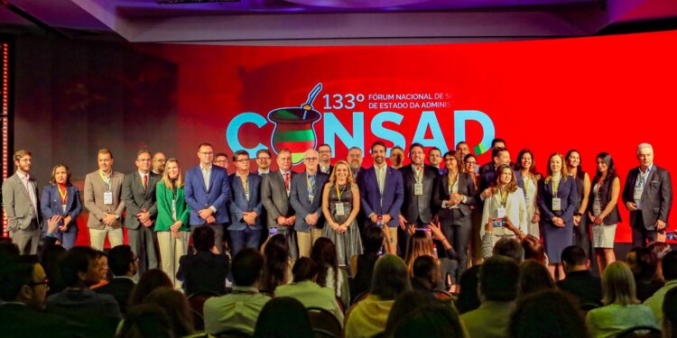 Seplag marca presença no Fórum Nacional de Secretários de Estado da Administração