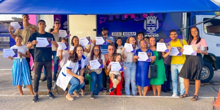 Tech Massa leva cursos gratuitos ao Biu e Vergel na terça (13)