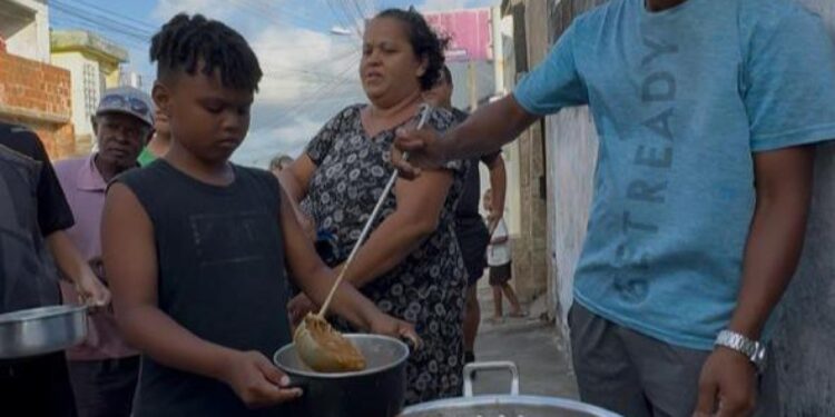 Ceasa inicia produção e distribuição de sopa para pessoas em vulnerabilidade social