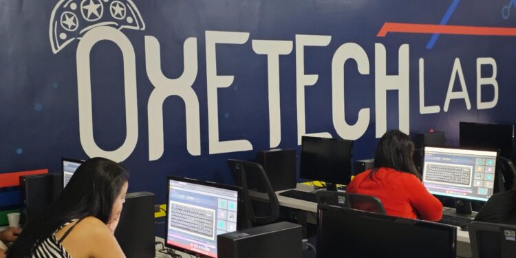 Oxetech: Secti abre novas turmas de cursos gratuitos na área da Tecnologia em 10 municípios